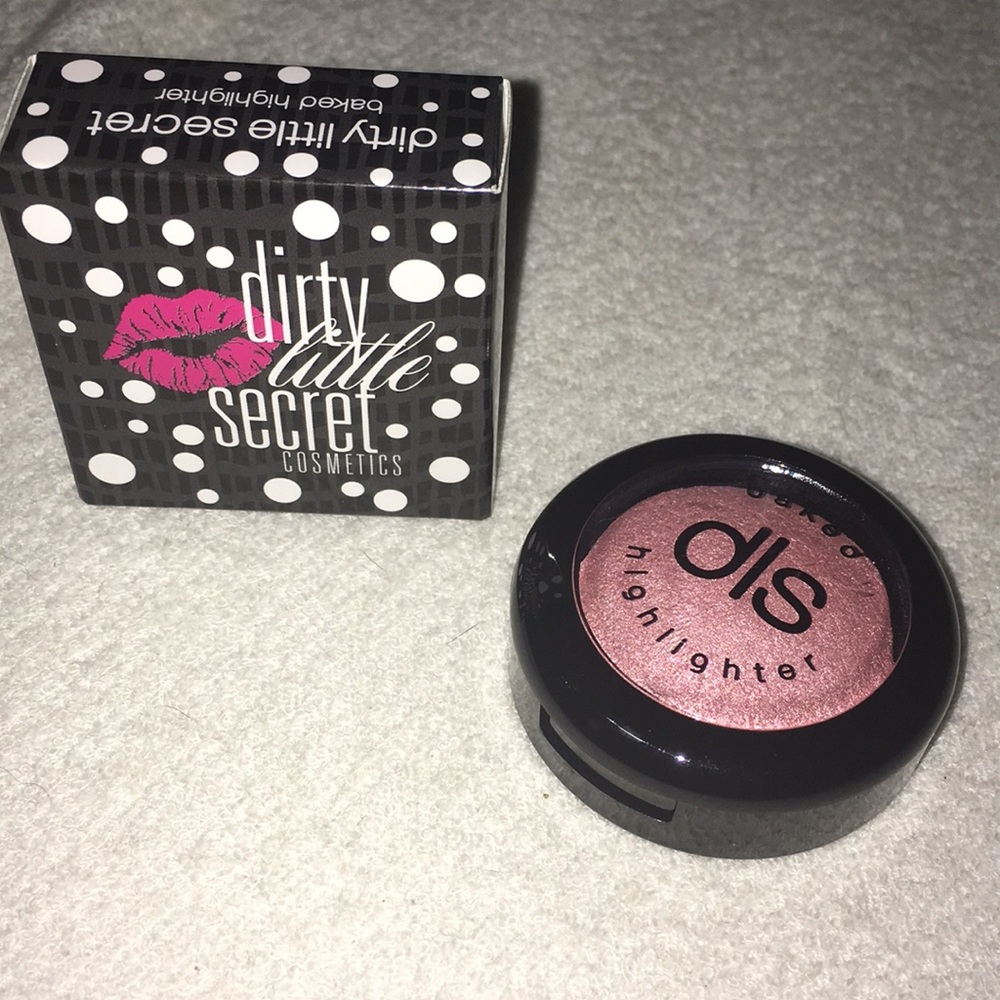 DLS baked highlighter